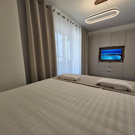 Bali Del Mar Apartments นาโวดาริ ภายนอก รูปภาพ